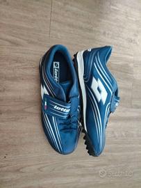 Scarpe da calcetto. (Nuovo)