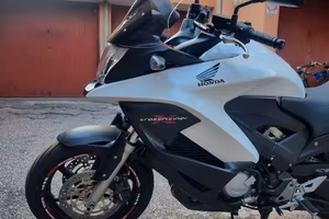 Honda Crossrunner VFR 800 