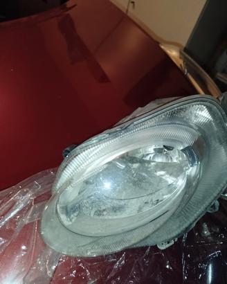 faro fanale ant.sx Fiat 500l a led