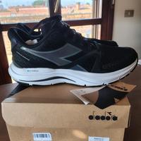 Diadora mythos blushield 8 vortice hip taglia 43 