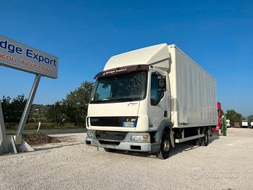 DAF 45.150 furgonato con sponda DISCO