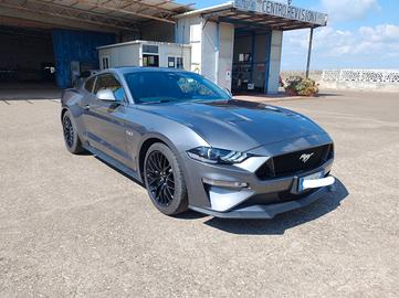 Ford mustang fastback gt 5.0 benzina 