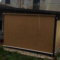 Pergola Tettoia in Legno con Tende e Grondaie