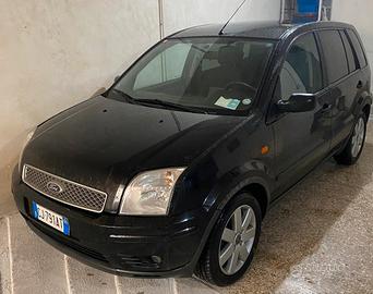 FORD FUSION 1.4 DIESEL