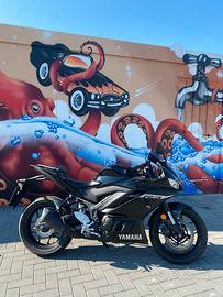 Yamaha r3