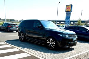 Range Rover Sport 3.0 - Allestimento SVR