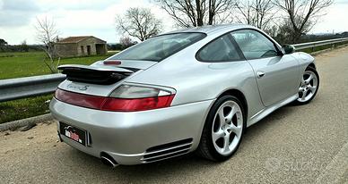 PORSCHE 911 996 CARRERA 4S TIPTR.- TARGA ORO