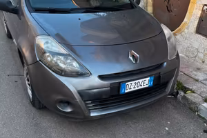 Renault Clio 3 1.2 - Soli 20.000 km - Neopatentati