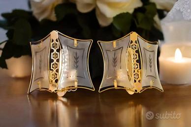 Coppia di appliques a 2 luci vetri satinati