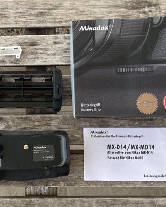 Impugnatura battery grip per Nikon D600/D610