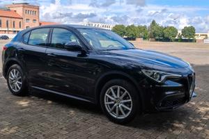 Alfa Romeo Stelvio 2.2 Turbodiesel 180 CV AT8 Q4 B