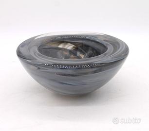 Ciotola Kosta Boda in vetro grigio