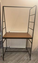 Tavolo con scala porta oggetti nuovo