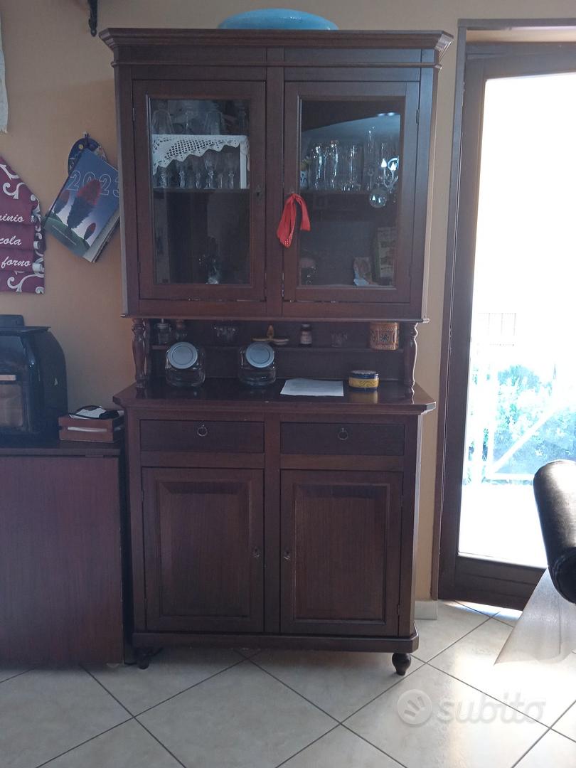 credenza,madia e tavolo pieghevole con casse Arredamento e Casalinghi