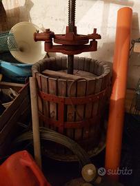 attrezzatura completa per vinificare