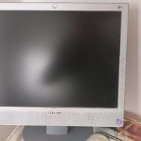 Monitor LCD 15"