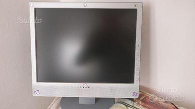 Monitor LCD 15"
