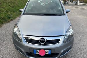 Opel zafira 1.8
