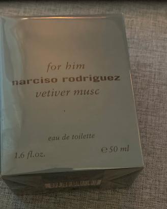 Narciso Rodriguez per lui vetiver muschio