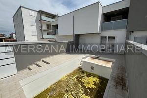 Ville con piscina+300mq giardino Pronta Consegna