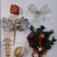 Quattro Addobbi per Albero & due Addobbi Natalizi