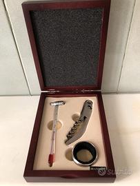 Set da vino "Brandani". 3 elementi