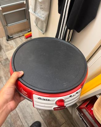 Piastra elettrica per crepes