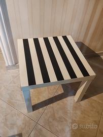 tavolino in legno bianco e nero 