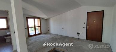 MANSARDA ABITABILE CON VISTA