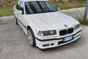 BMW e36 318i 