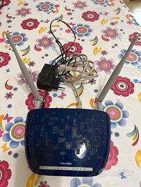 Modem Router ADSL2+ Wireless N 300Mbps