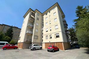 3 LOCALI A VICENZA