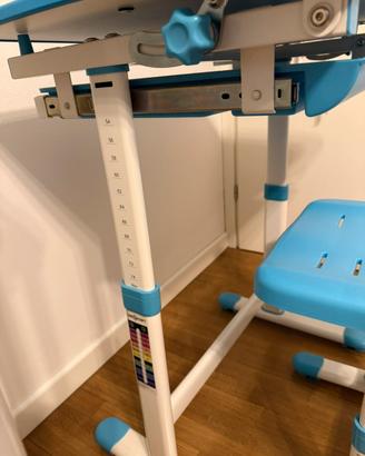 SCRIVANIA PER BAMBINI CON SEDIA COORDINATA