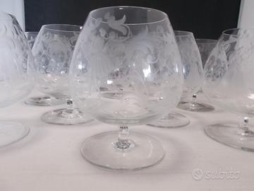 N.11 CALICI CON DECORO MOLATO SU VETRO TRASPARENTE