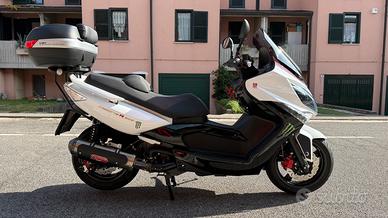 Scooter Kimco 500R