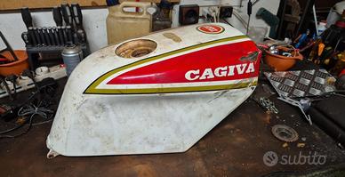 Cagiva Mito 125 serbatoio