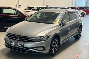 Volkswagen Passat VW HIGHLINE 150CV DSG