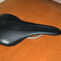 Sella bici SELLE ITALIA SLR BOOST TITANIUM TI 316
