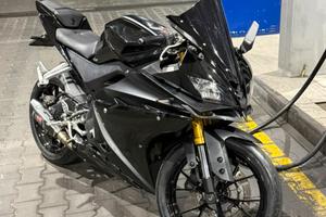YAMAHA R125 2016 ABS