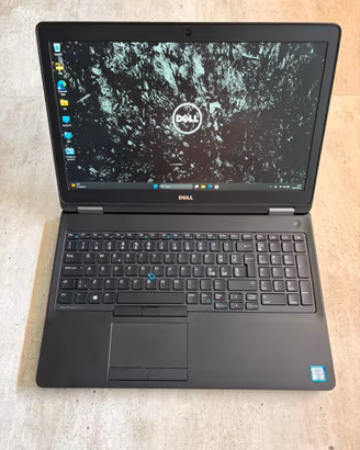 Notebook Workstation Dell i5 16gb 256 ssd Windows