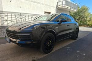 Porsche Cayenne Coupé 3.0 V6 E-Hybrid