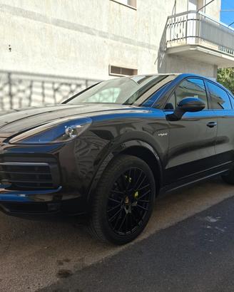 Porsche Cayenne Coupé 3.0 V6 E-Hybrid