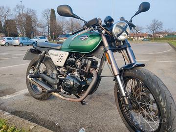 Moto Hanway black cafè racer 125