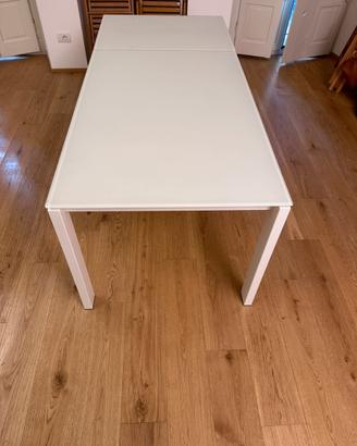 Tavolo allungabile Calligaris in vetro temerato