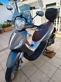 Privato vende Piaggio Beverly 300 abs