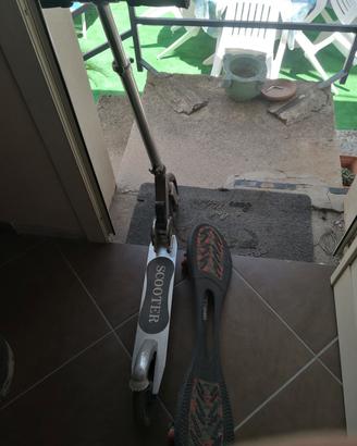 monopattino e snowboard 