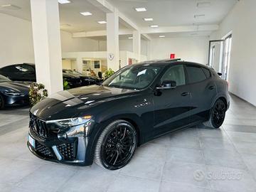 Maserati Levante V6 430 CV AWD Modena S - possibil