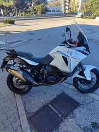 KTM 1290 Super Adventure - 2016