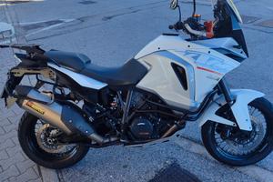 KTM 1290 Super Adventure - 2016