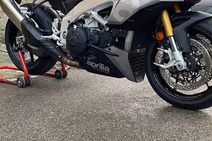 Aprilia Tuono v4 2023